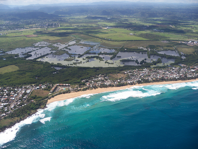 Vista aérea del Caño Tiburones.
